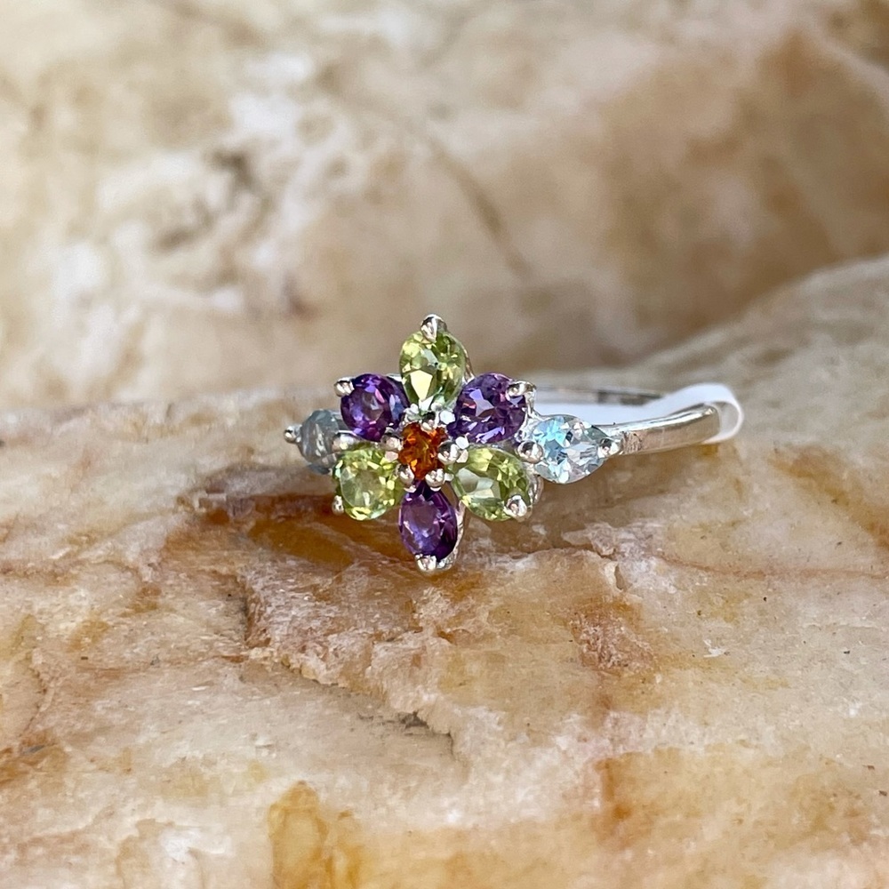 Dainty amethyst, peridot, blue topaz & honey citrine 925 sterling cluster ring 7 - Picture 7 of 7